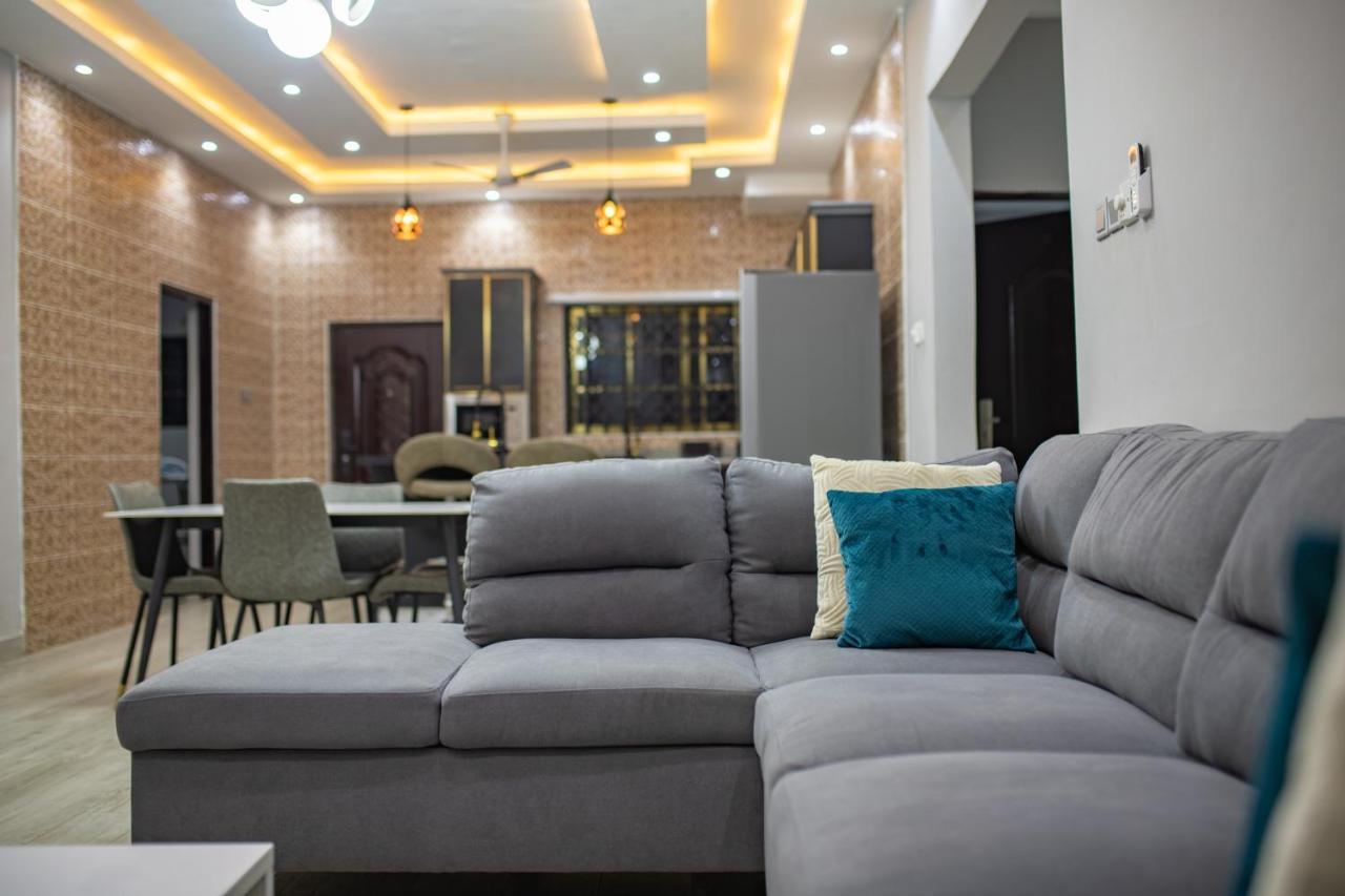 Cloud9 Luxury Apartments Acra Exterior foto
