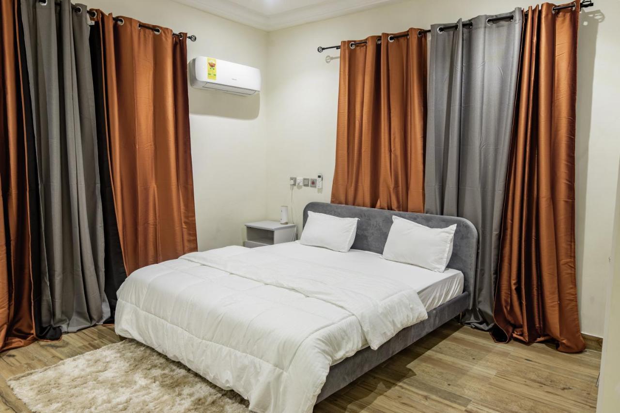 Cloud9 Luxury Apartments Acra Exterior foto