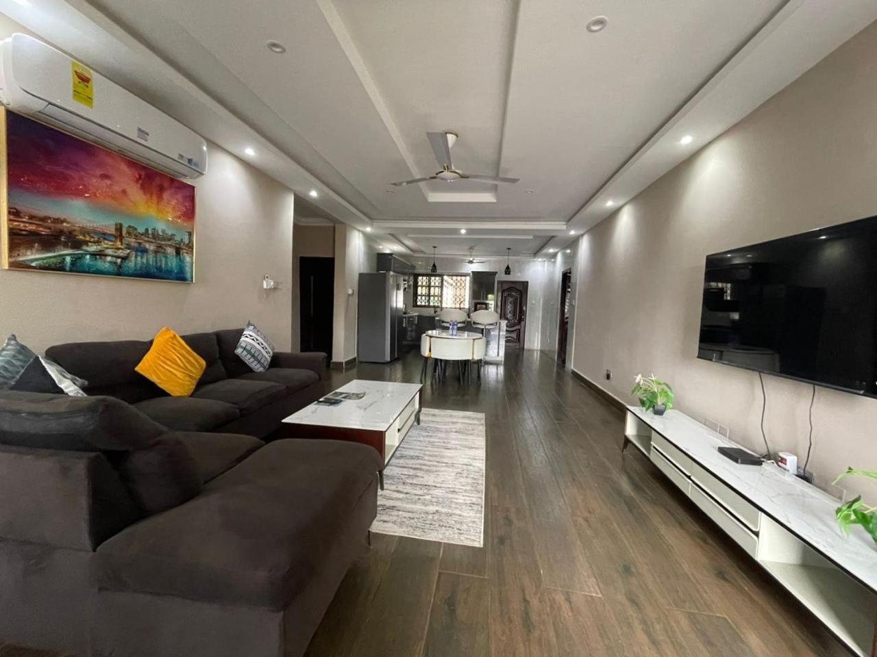 Cloud9 Luxury Apartments Acra Exterior foto