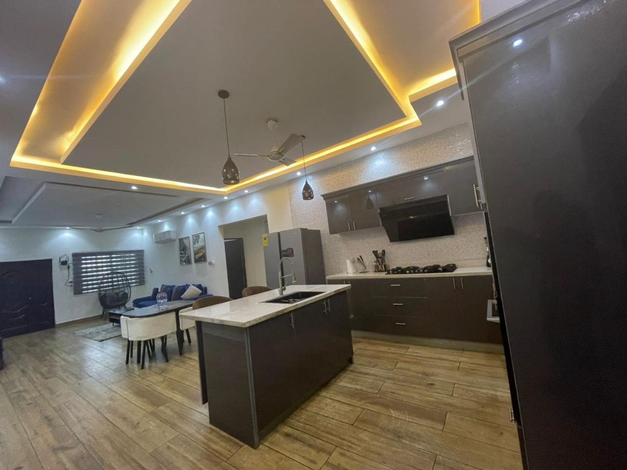 Cloud9 Luxury Apartments Acra Exterior foto